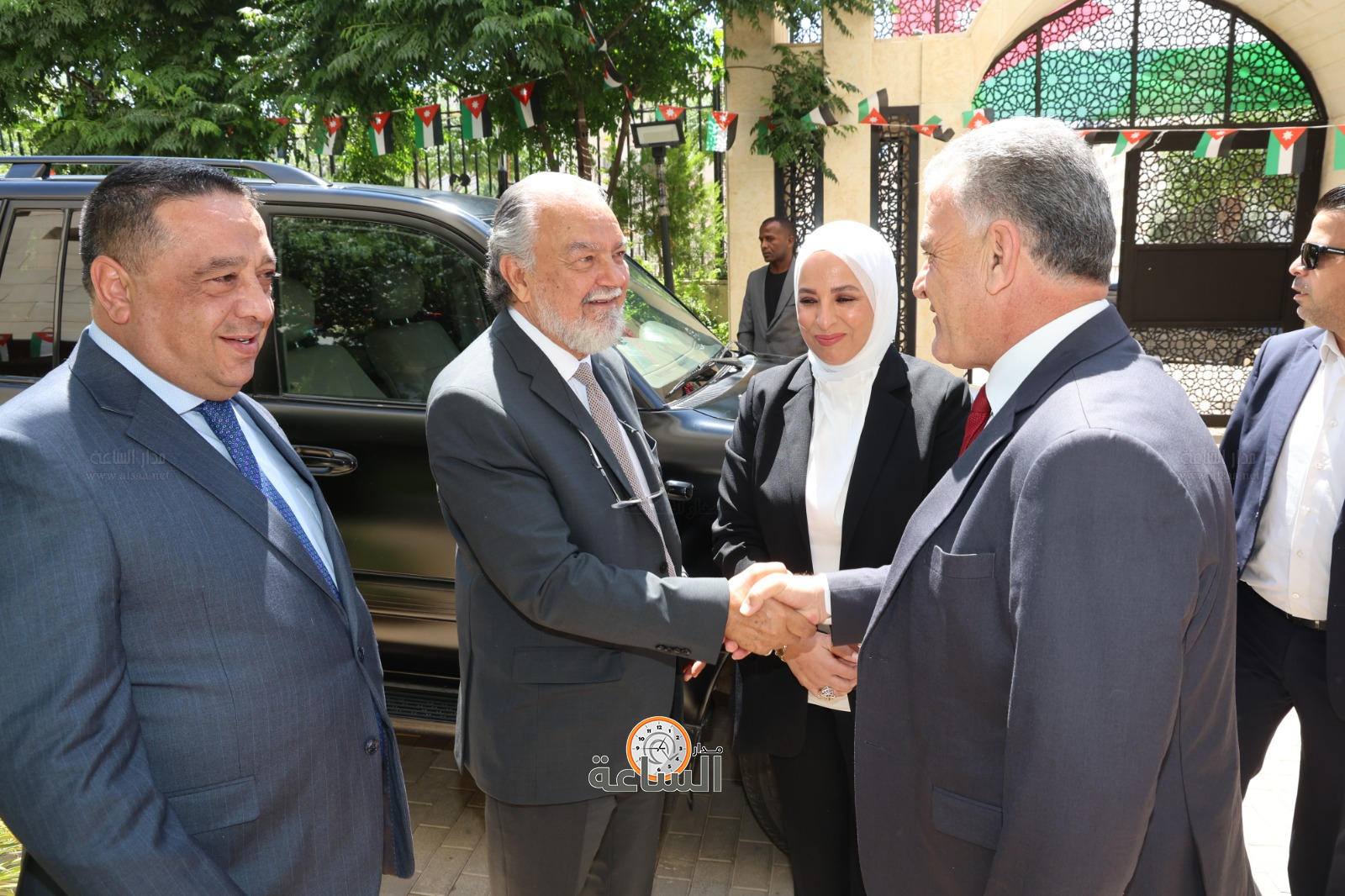 Madar Al-Saa Images 0.5926002429966144