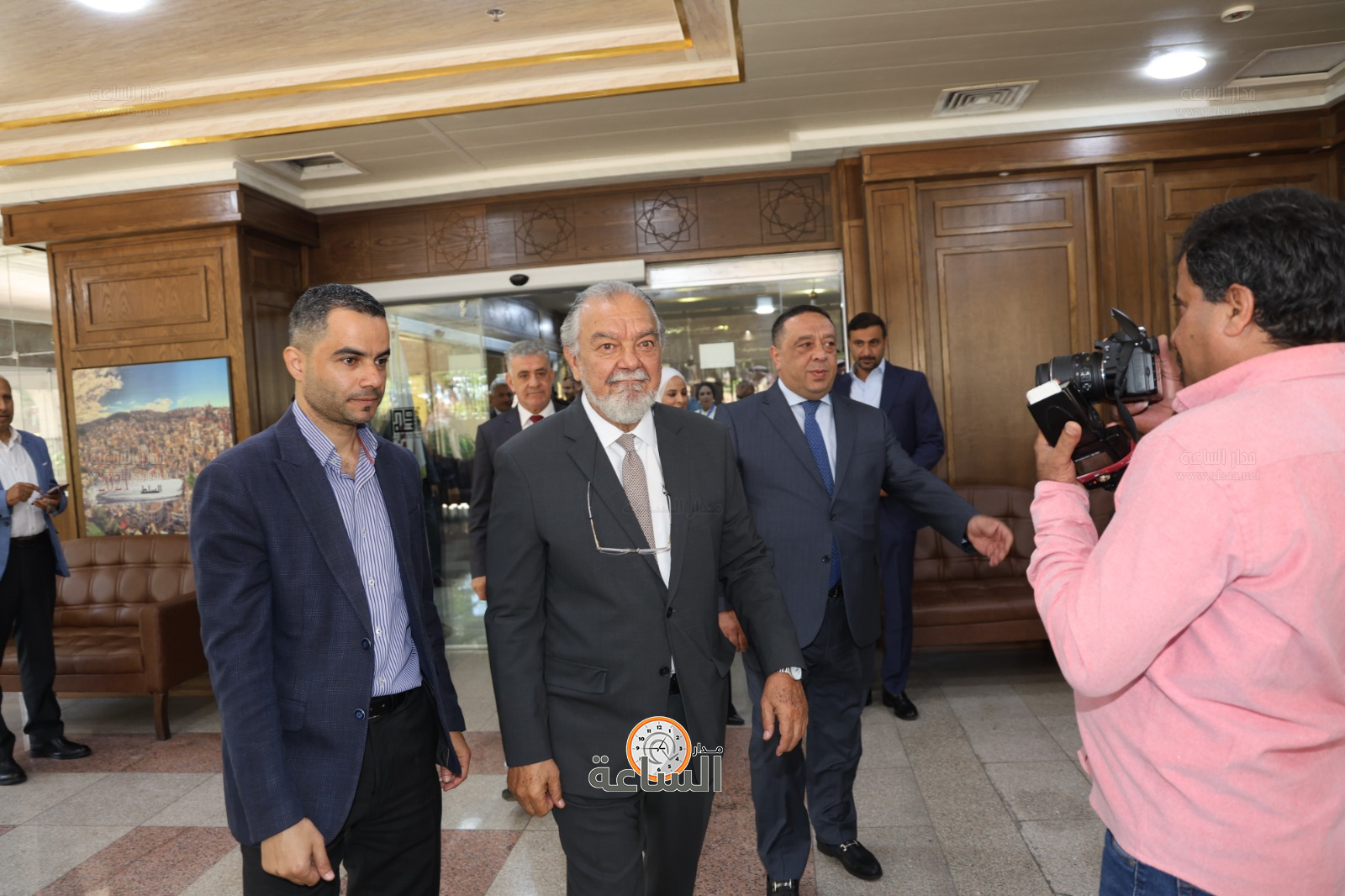 Madar Al-Saa Images 0.03873391969222473