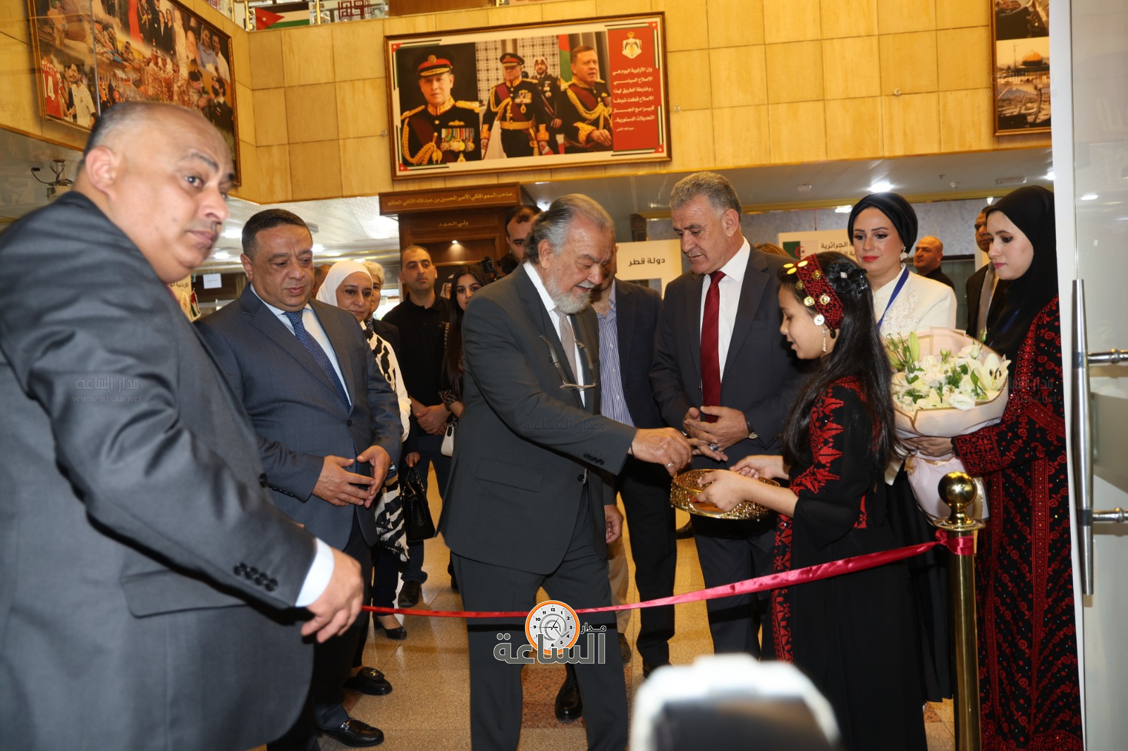 Madar Al-Saa Images 0.17580956776196022