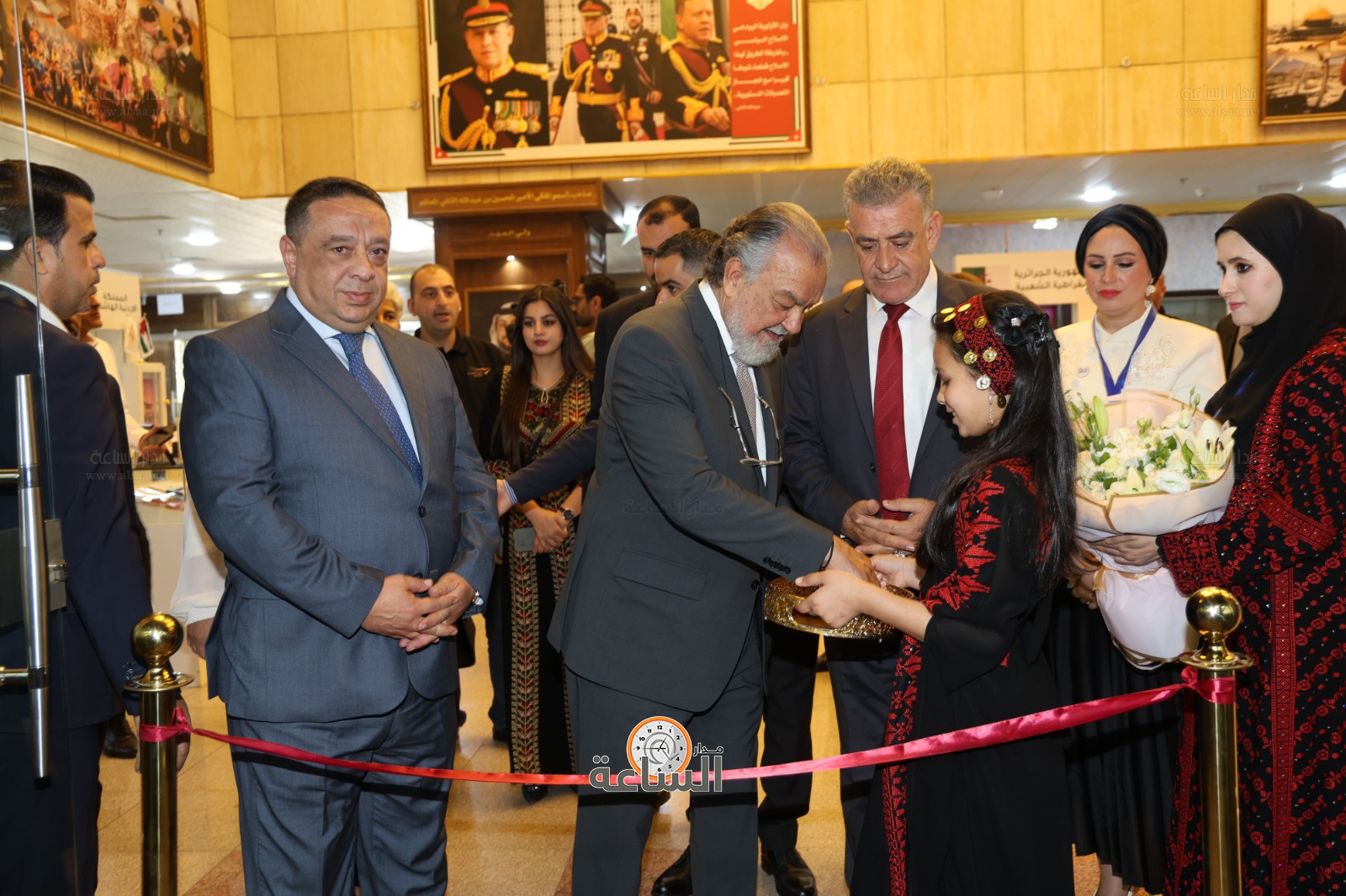 Madar Al-Saa Images 0.0932403789825964