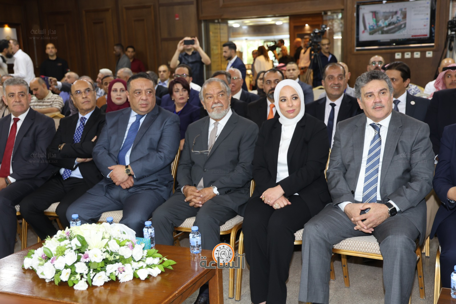 Madar Al-Saa Images 0.9128164935900484