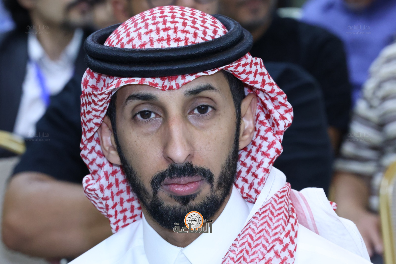 Madar Al-Saa Images 0.32811117275857504