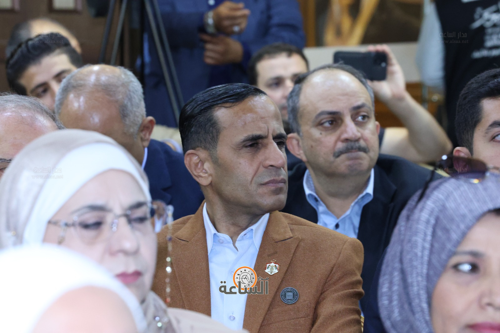 Madar Al-Saa Images 0.10346641051332572