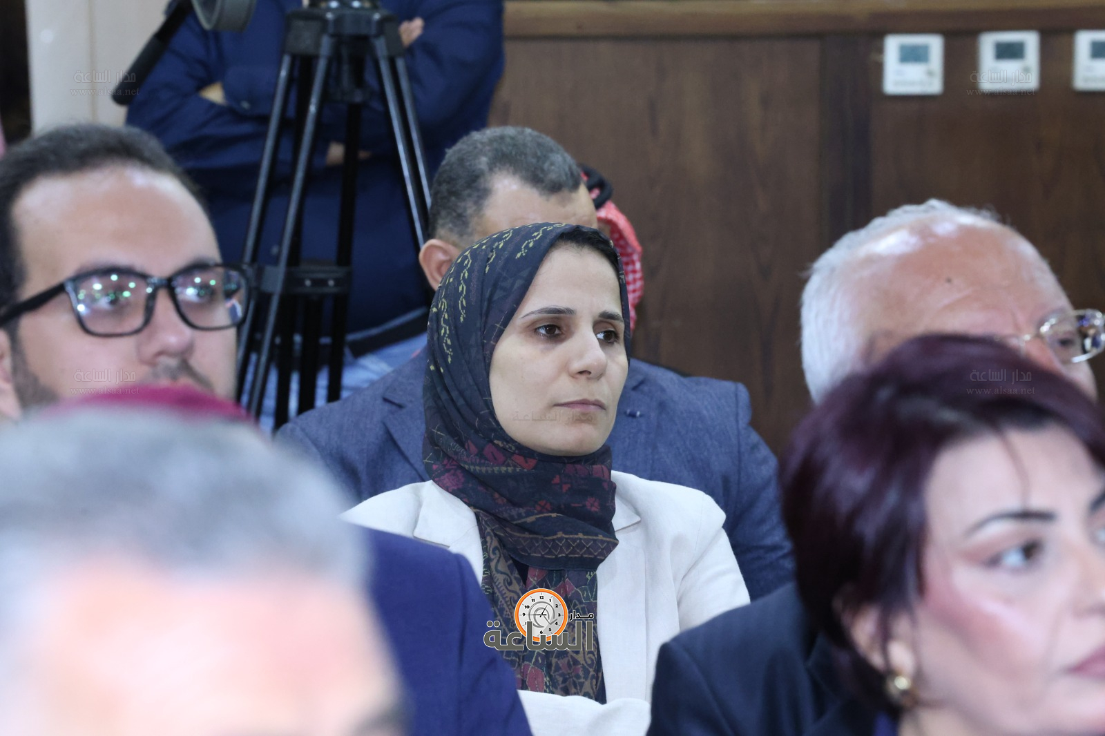 Madar Al-Saa Images 0.09826665824605496