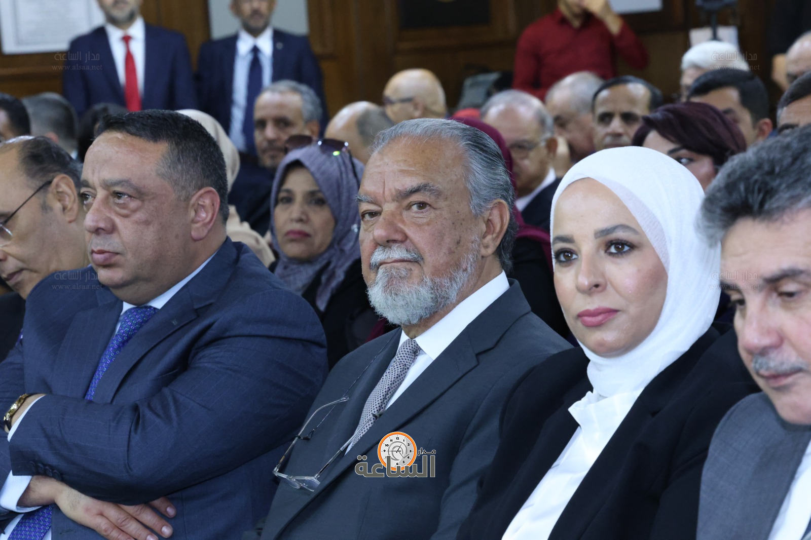 Madar Al-Saa Images 0.14381979004089296