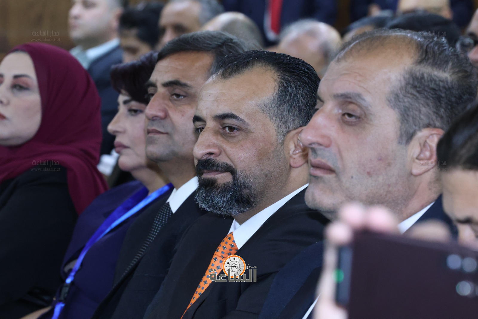 Madar Al-Saa Images 0.9446085054285821