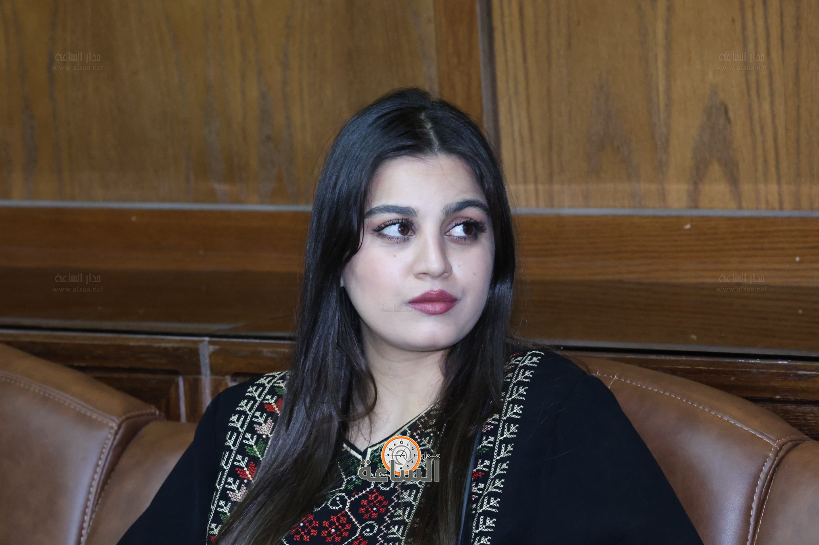 Madar Al-Saa Images 0.3585556774274118