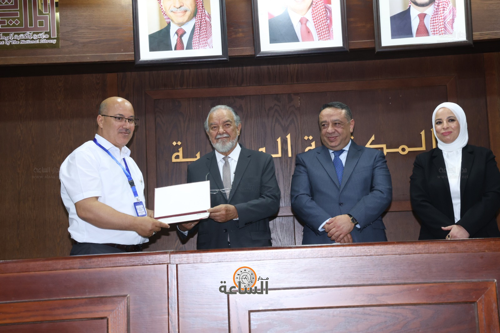 Madar Al-Saa Images 0.34876141687869733