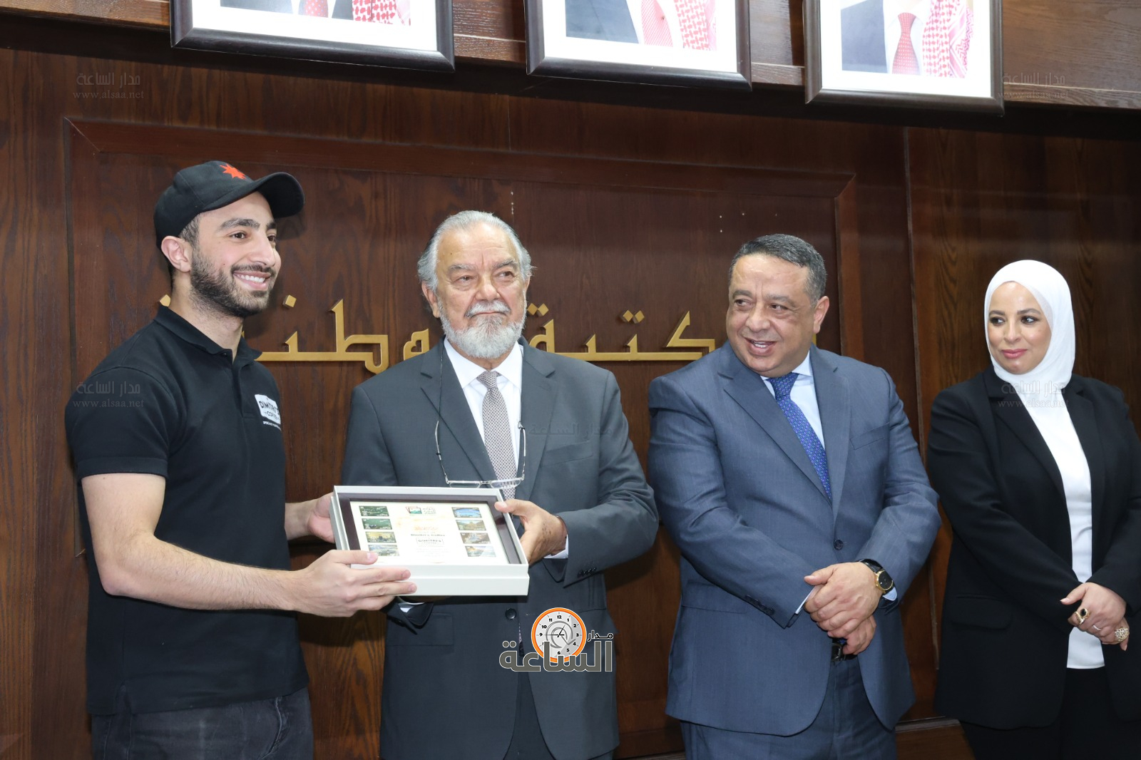 Madar Al-Saa Images 0.8403973180197268