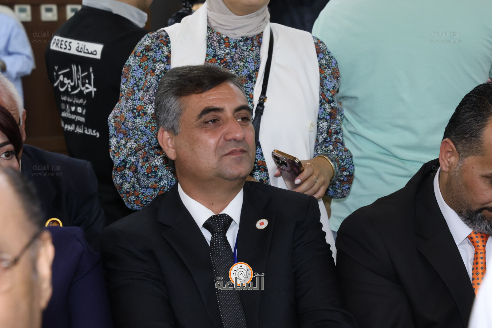 Madar Al-Saa Images 0.9070747288147492