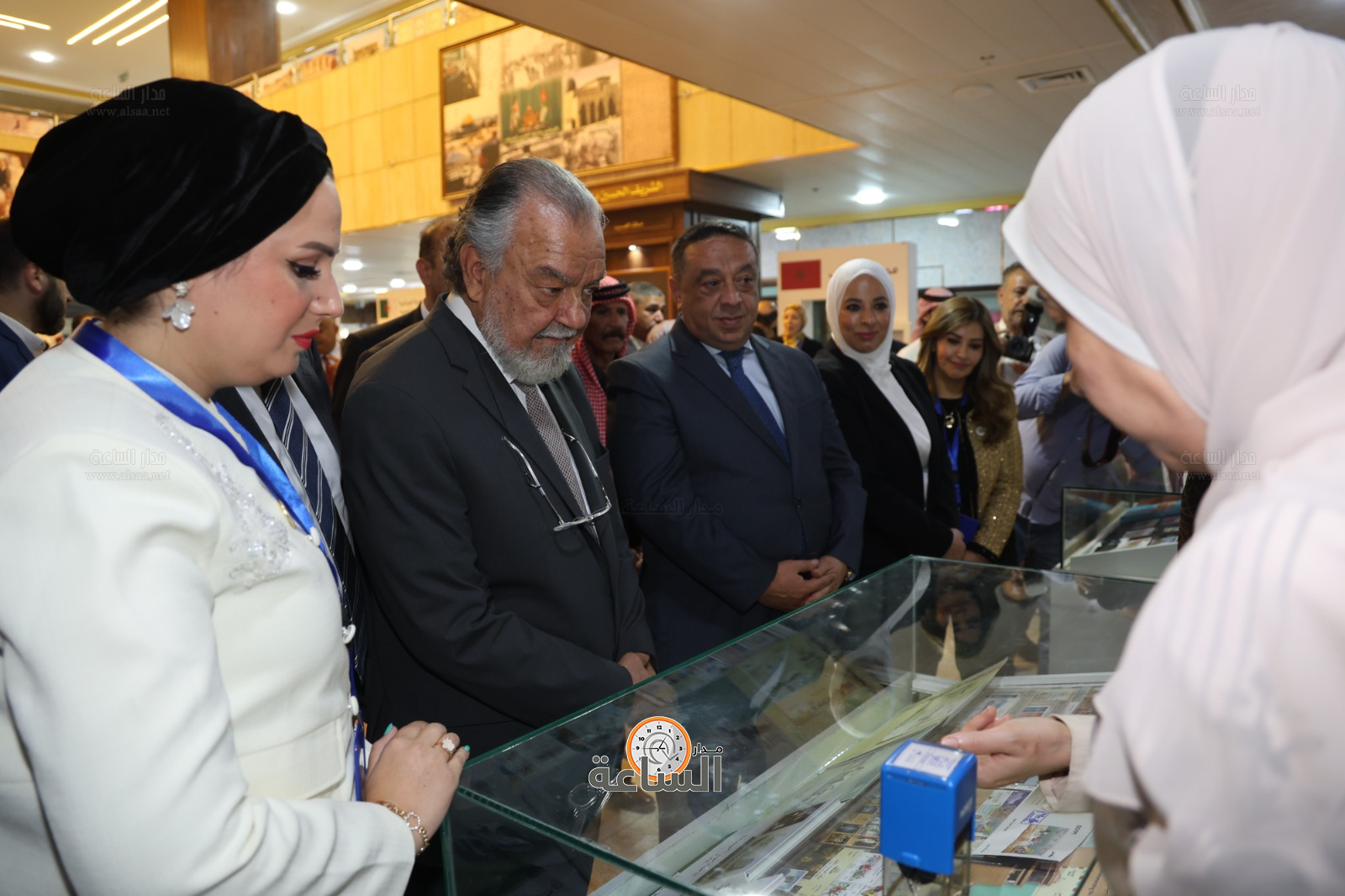 Madar Al-Saa Images 0.9281277346401747