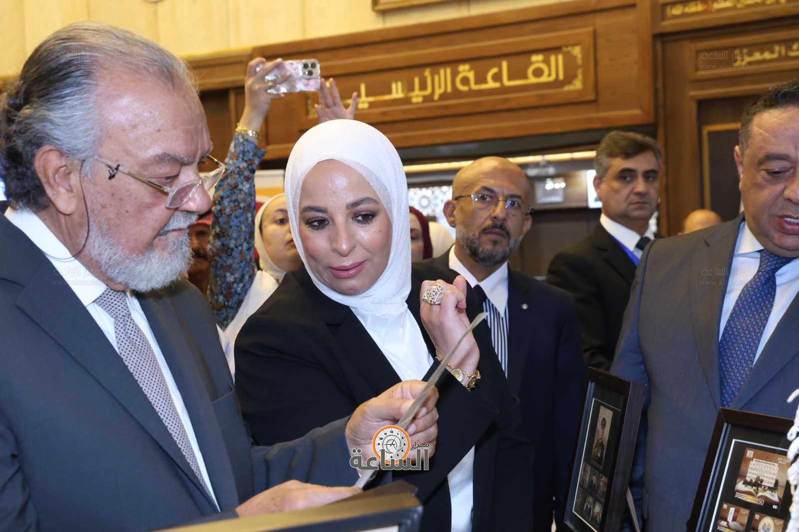 Madar Al-Saa Images 0.207420345174955