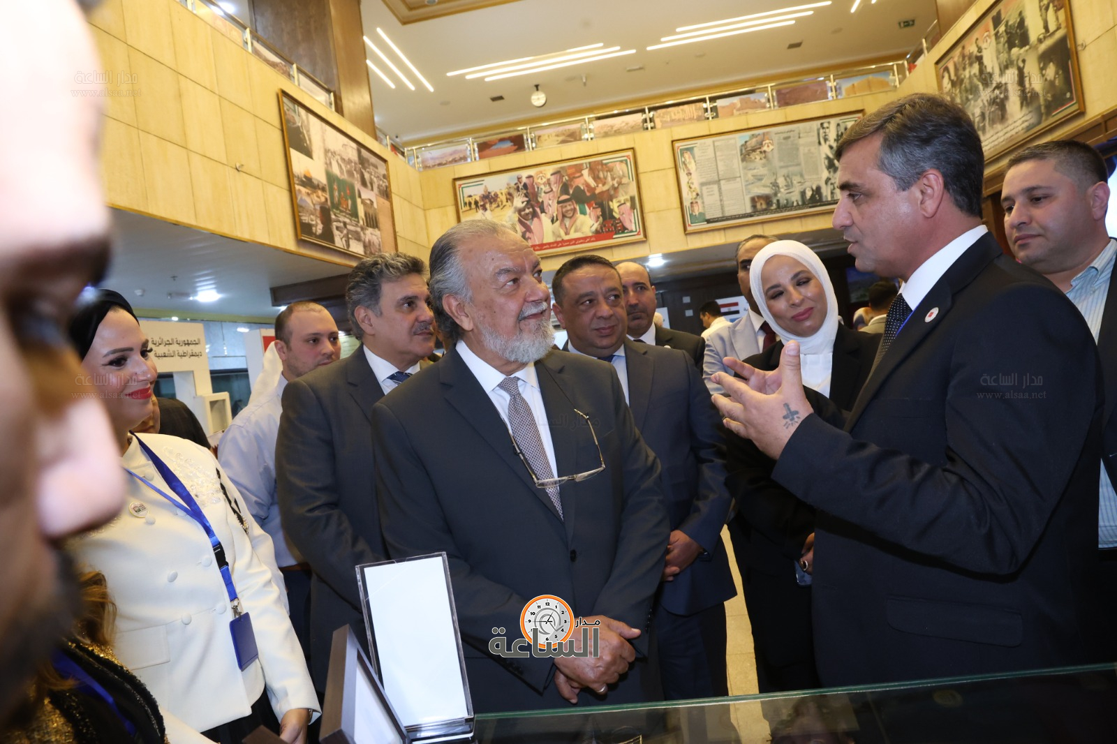 Madar Al-Saa Images 0.20149907317895677