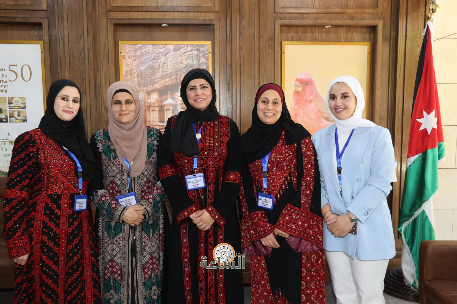 Madar Al-Saa Images 0.988922056694183