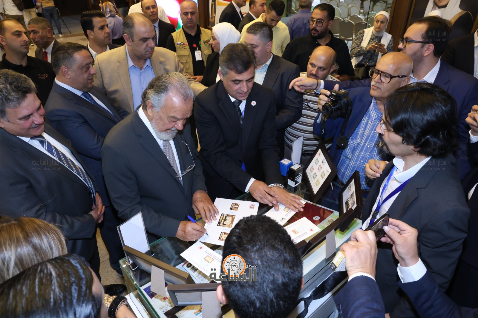 Madar Al-Saa Images 0.41096927485754764