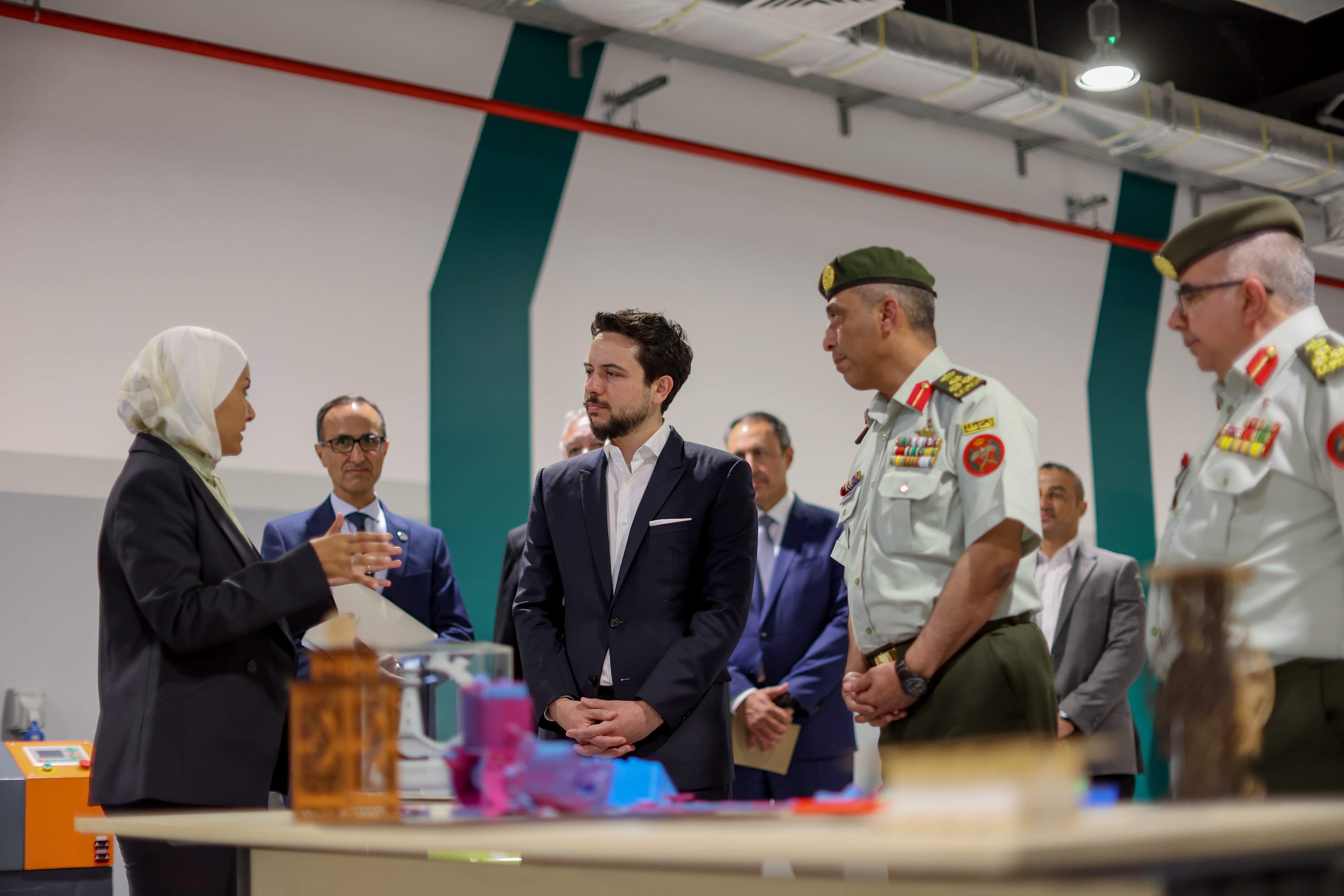 Madar Al-Saa Images 0.5045114308242108