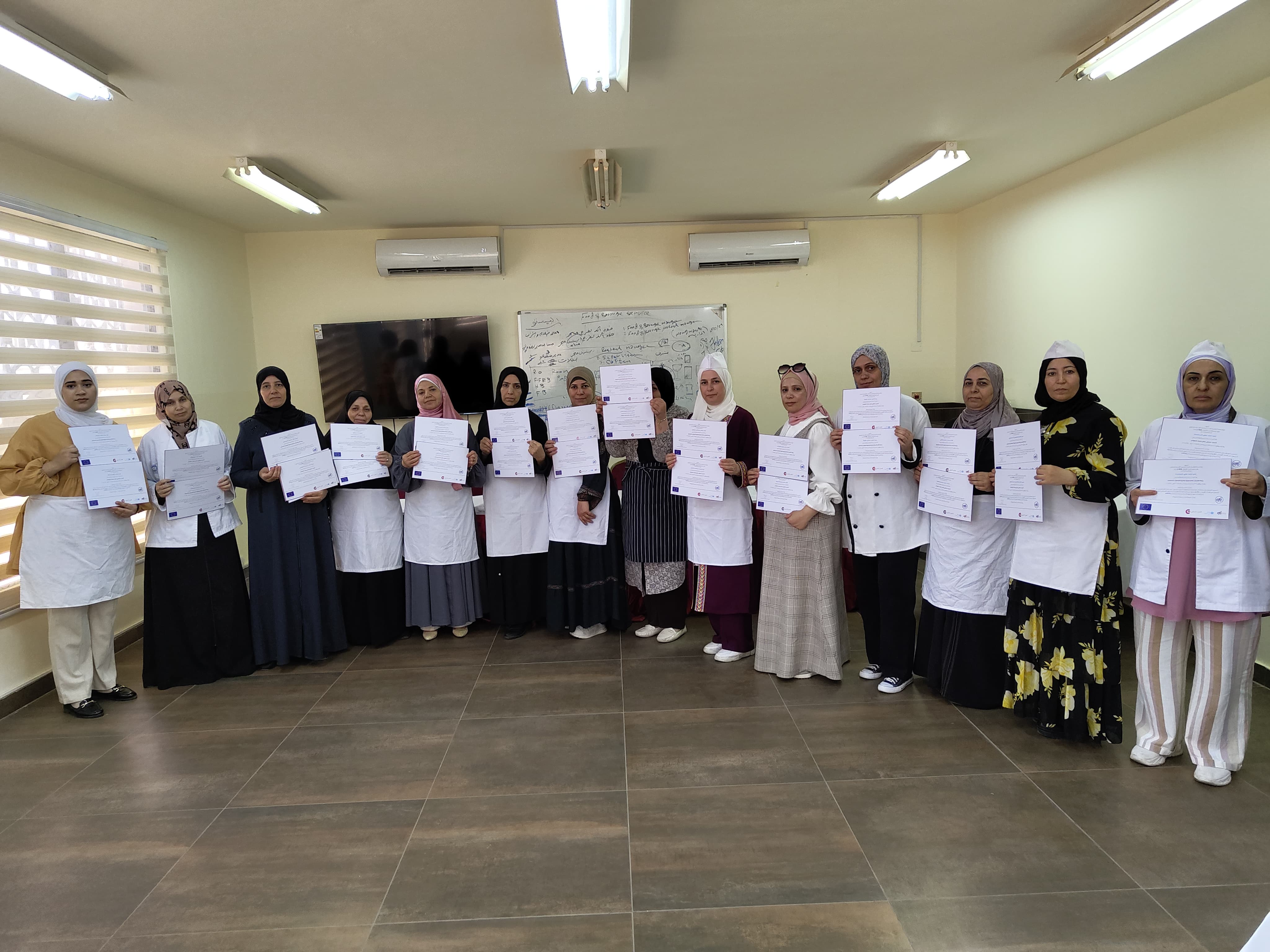 Madar Al-Saa Images 0.722629003494557