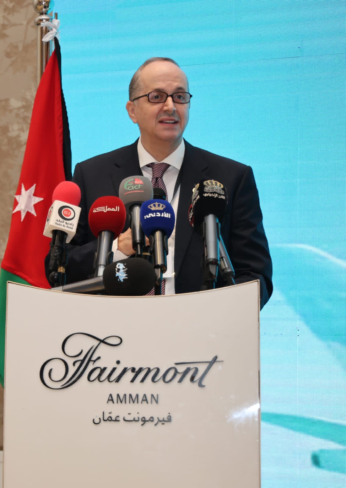 Madar Al-Saa Images 0.04629329296312823