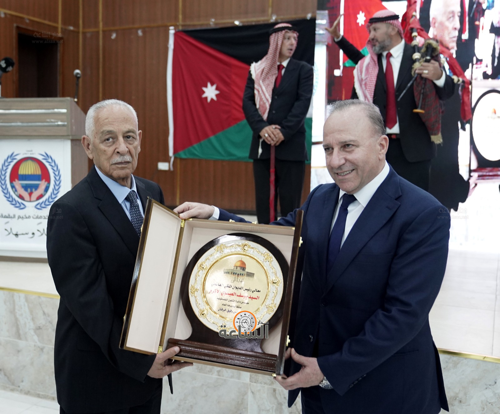 Madar Al-Saa Images 0.6104250003397067