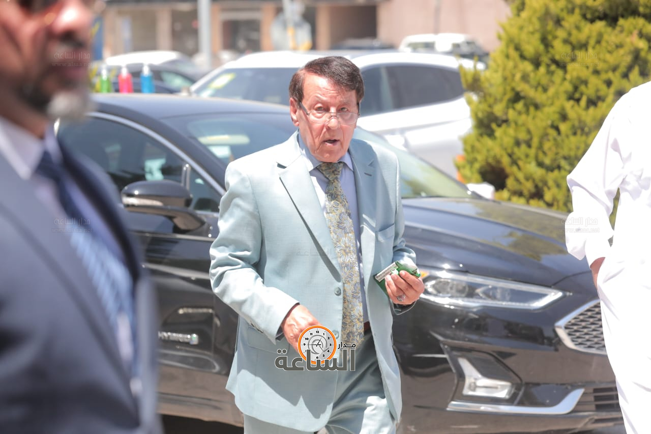 Madar Al-Saa Images 0.41363956362299015