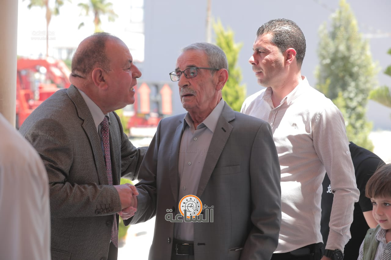 Madar Al-Saa Images 0.8273630310163695