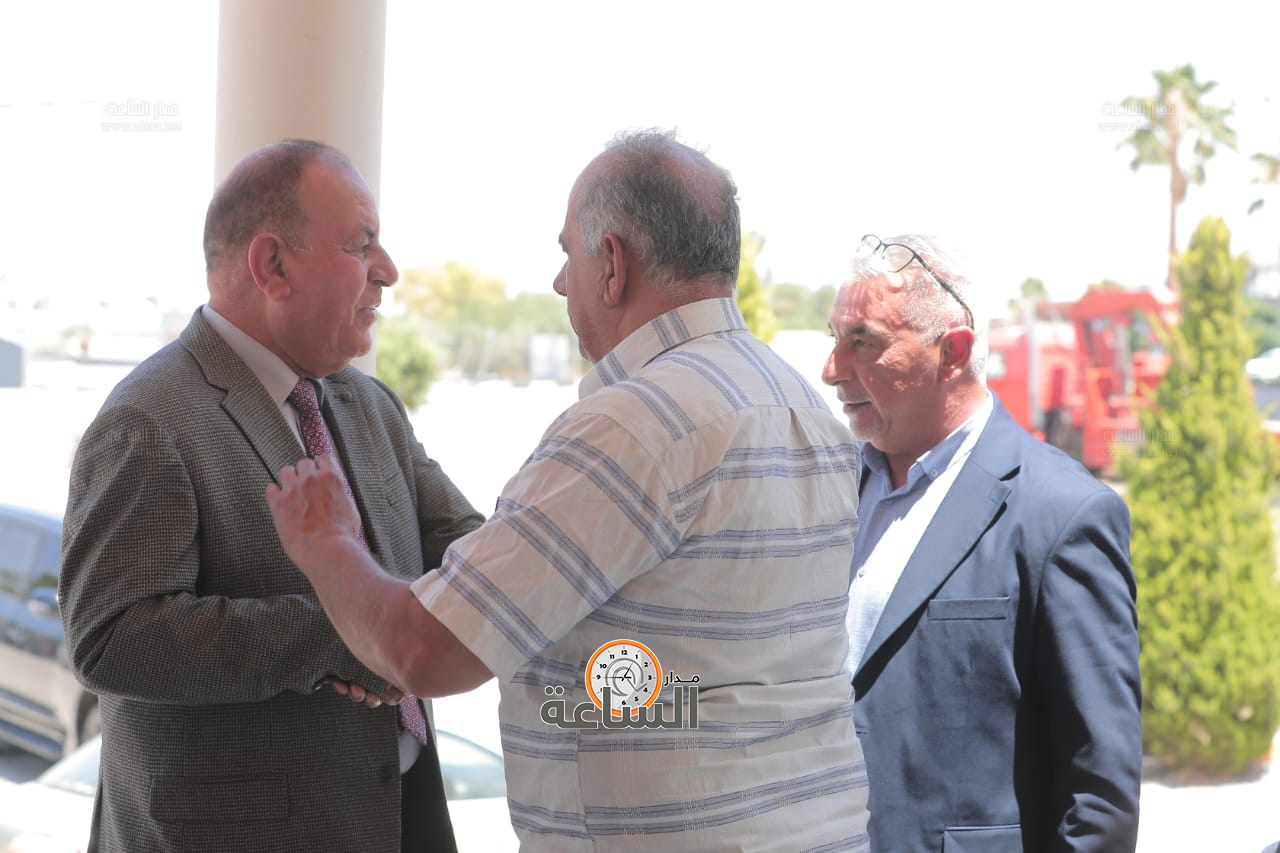 Madar Al-Saa Images 0.681168414826022