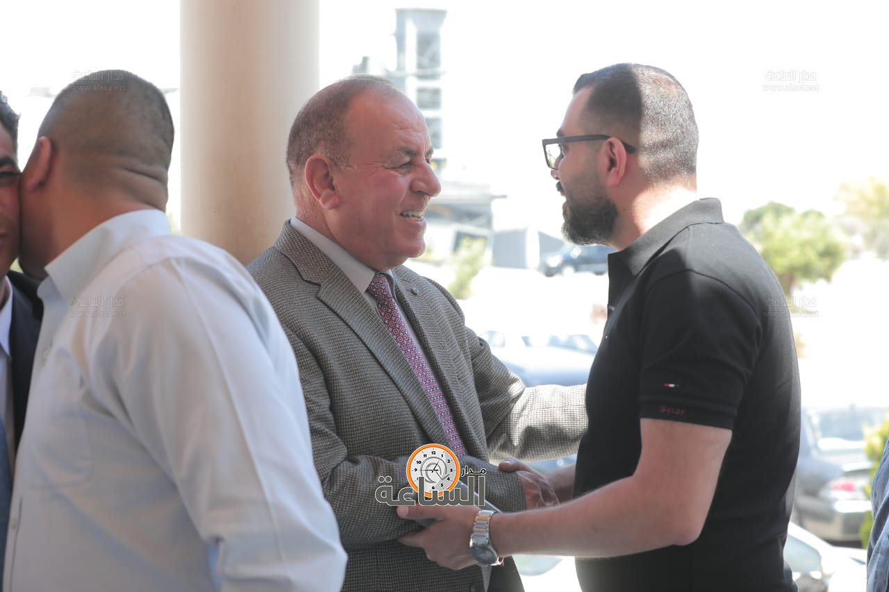 Madar Al-Saa Images 0.22767546863233712