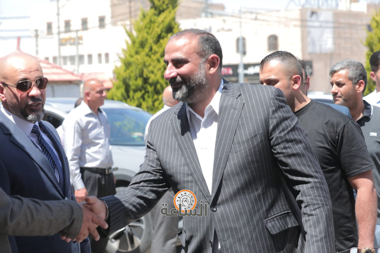 Madar Al-Saa Images 0.40830174883767645