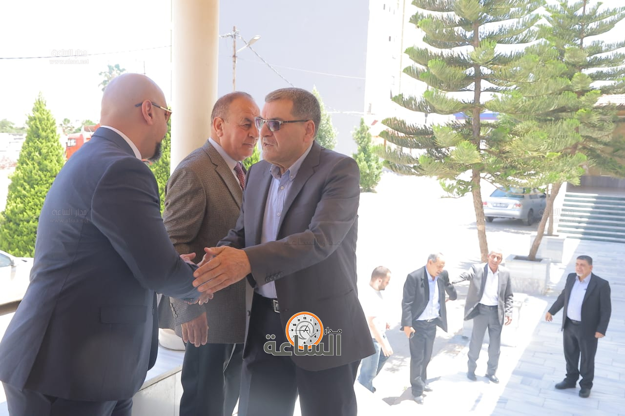 Madar Al-Saa Images 0.2043269333869595