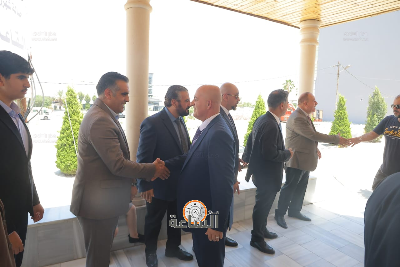 Madar Al-Saa Images 0.06467120471975507