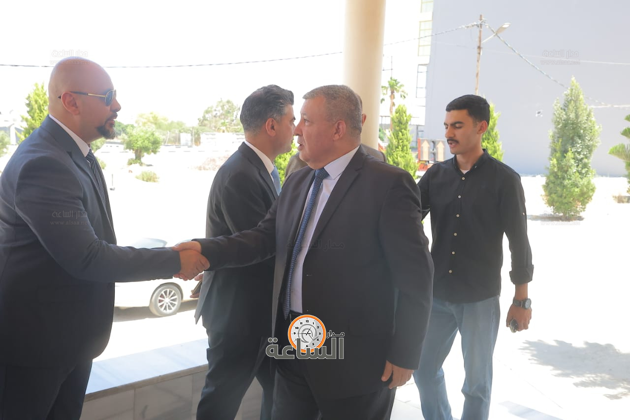 Madar Al-Saa Images 0.896144009515539