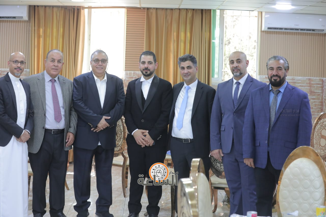 Madar Al-Saa Images 0.811589230548432