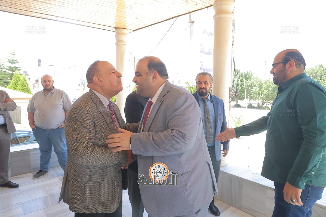 Madar Al-Saa Images 0.938167209113628