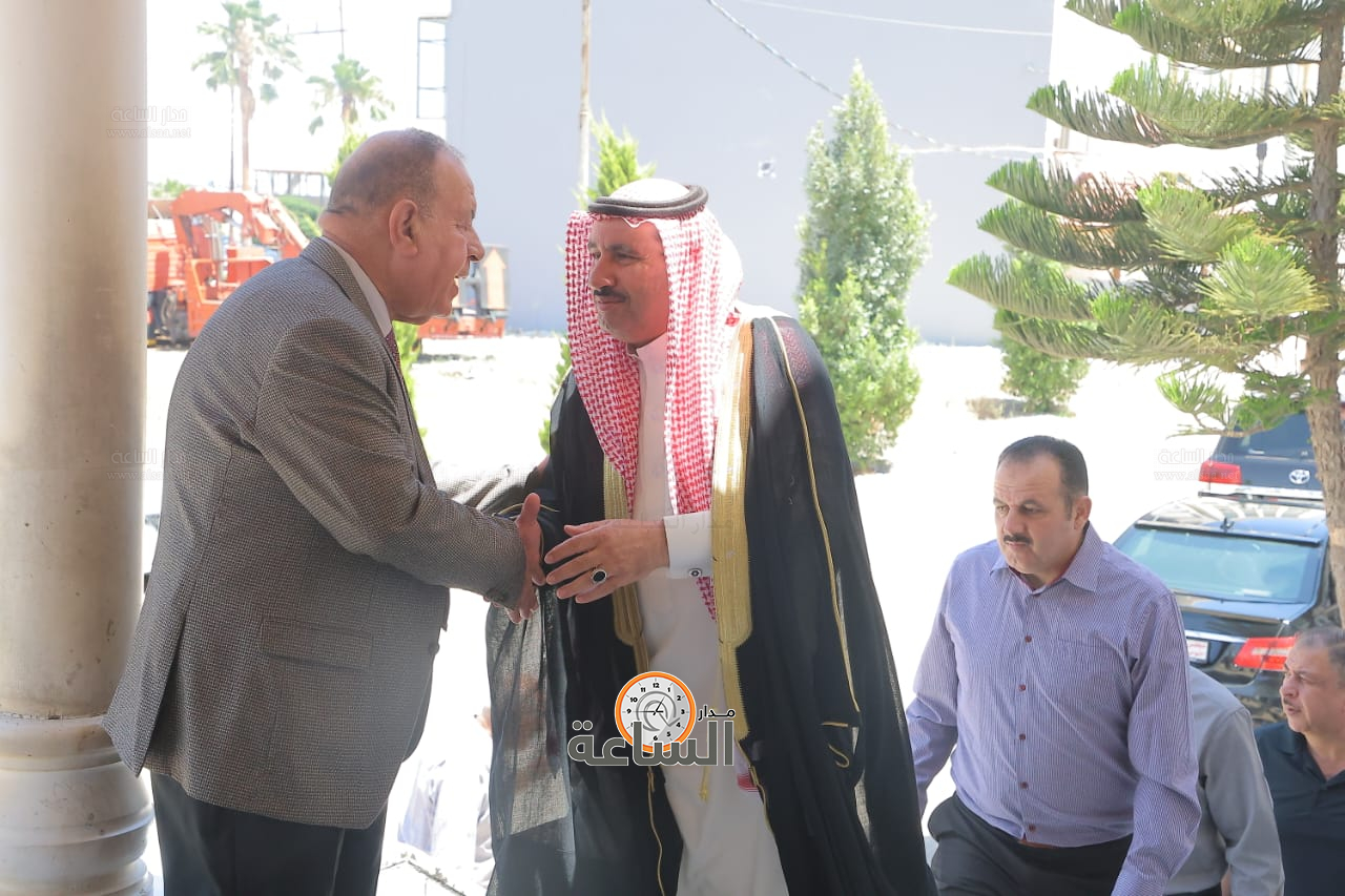 Madar Al-Saa Images 0.1681015714252836