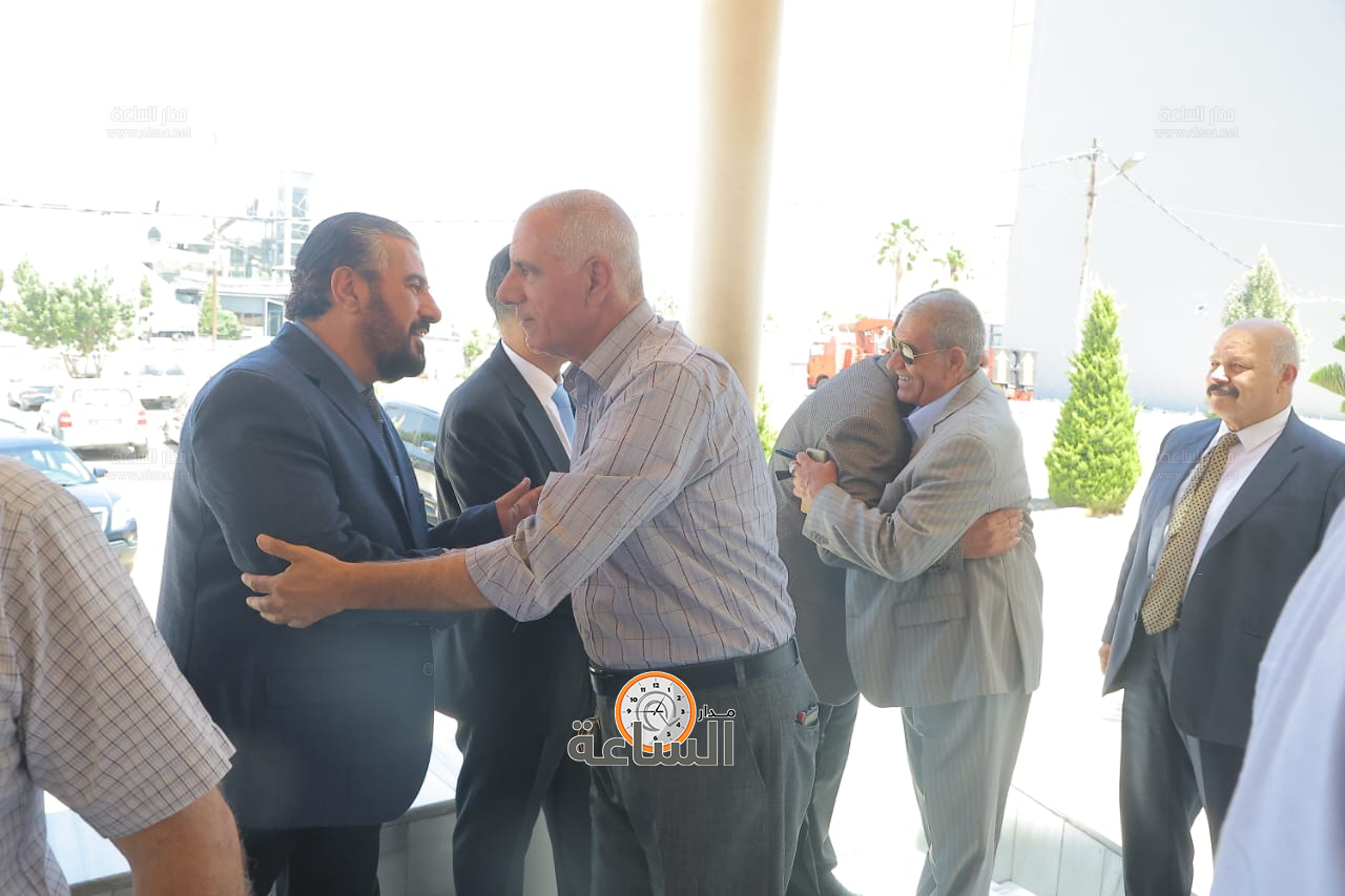 Madar Al-Saa Images 0.9096873183470624