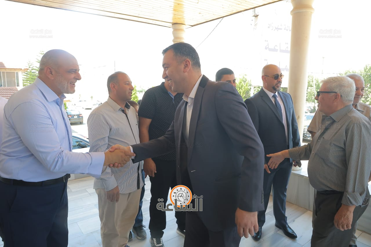 Madar Al-Saa Images 0.8988614225319469