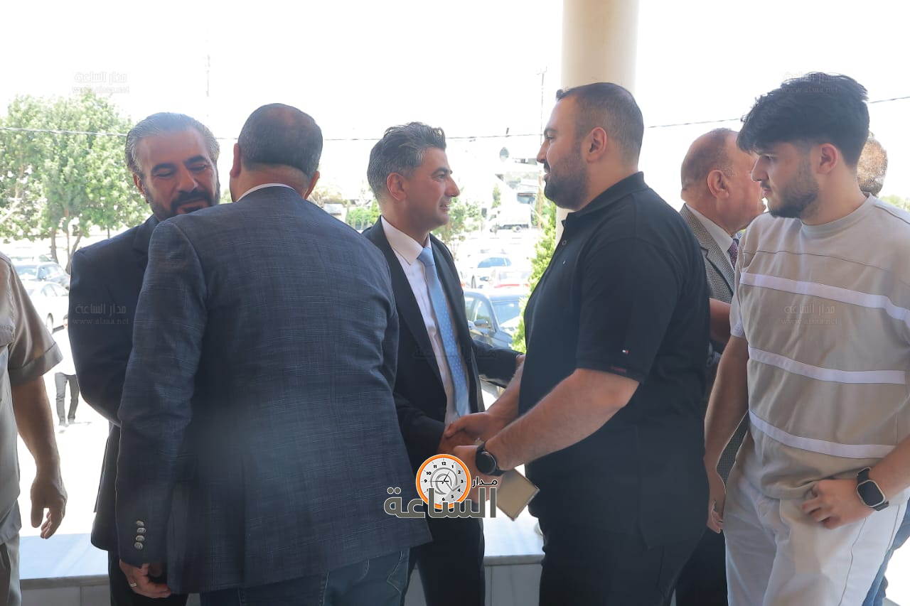 Madar Al-Saa Images 0.34176921882927325