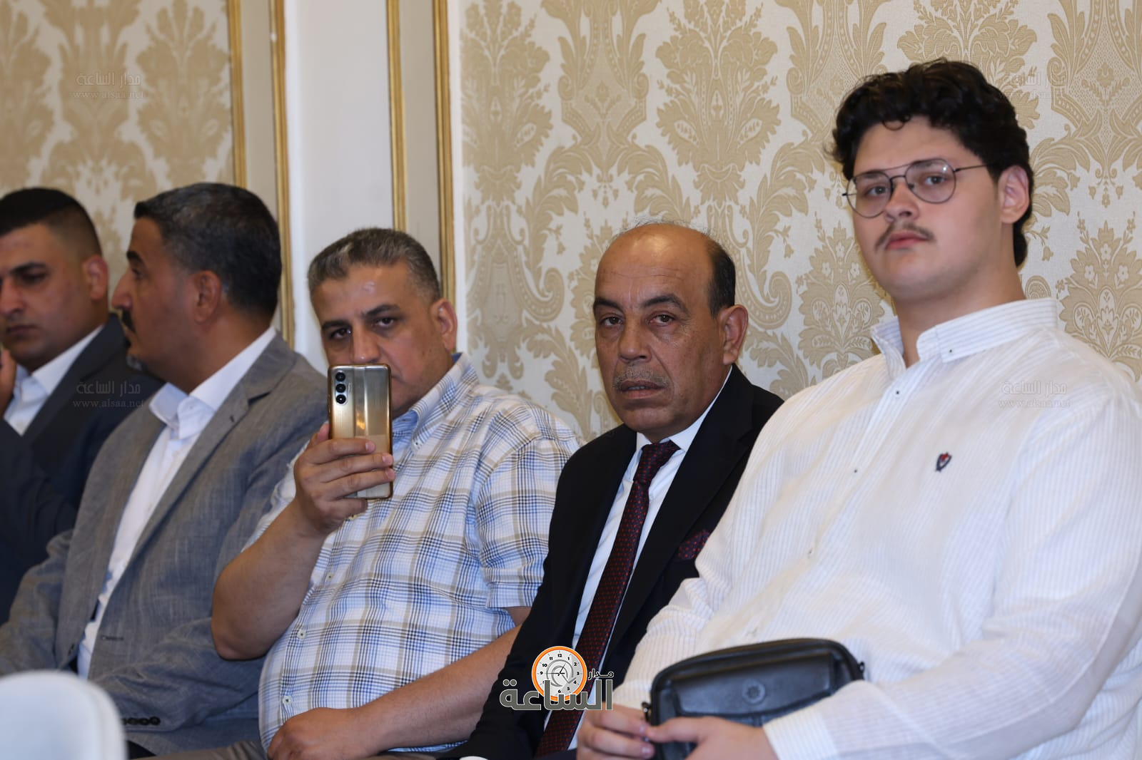 Madar Al-Saa Images 0.8880547820985545