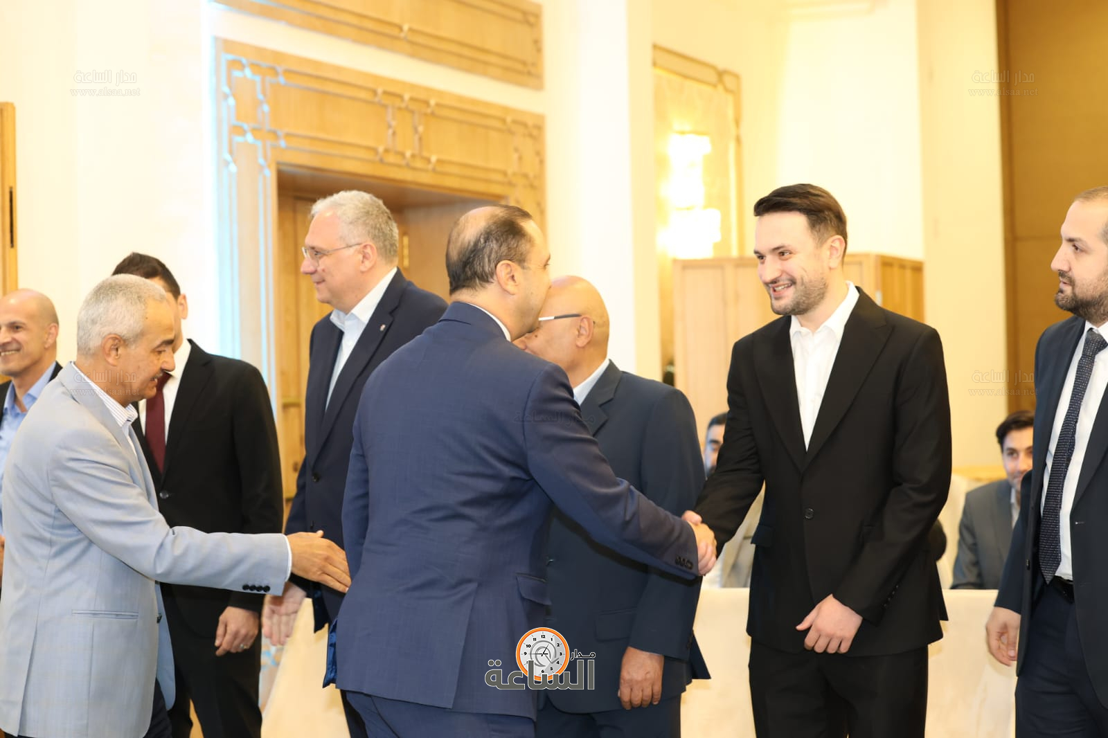 Madar Al-Saa Images 0.6852243715414518