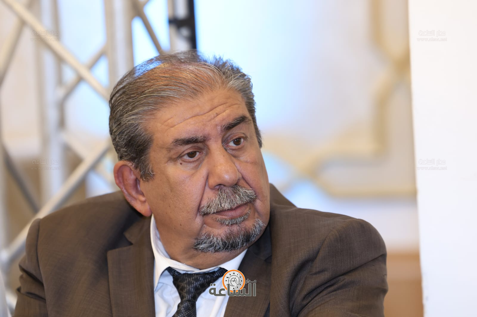 Madar Al-Saa Images 0.40241979928245397