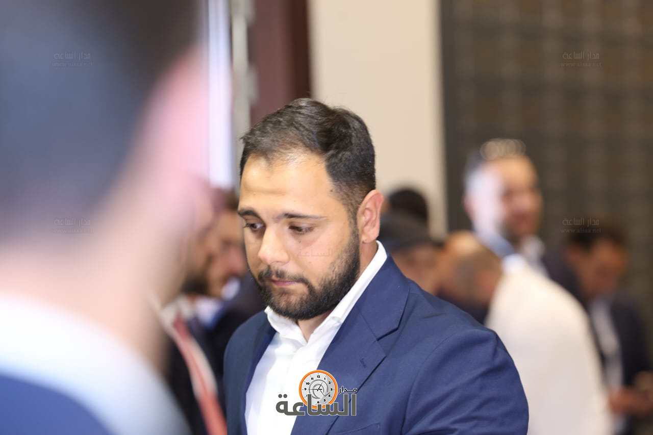 Madar Al-Saa Images 0.13546459650700493