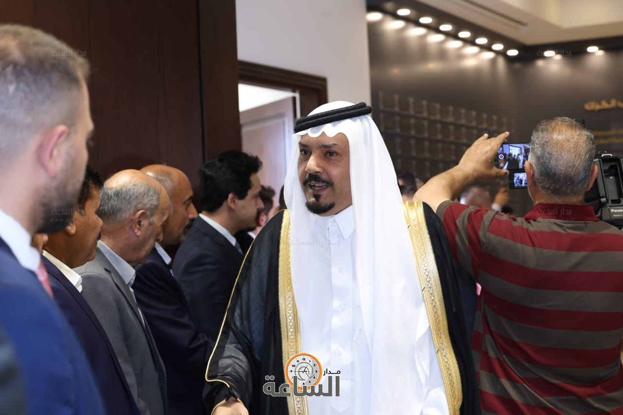 Madar Al-Saa Images 0.7267619800929443