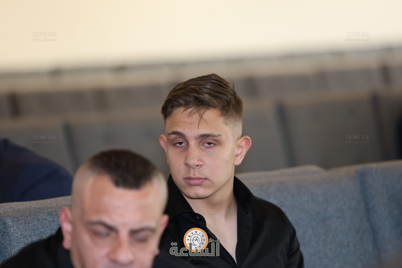 Madar Al-Saa Images 0.4168808286974348