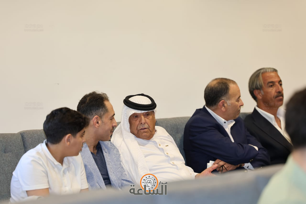 Madar Al-Saa Images 0.37156719721134457