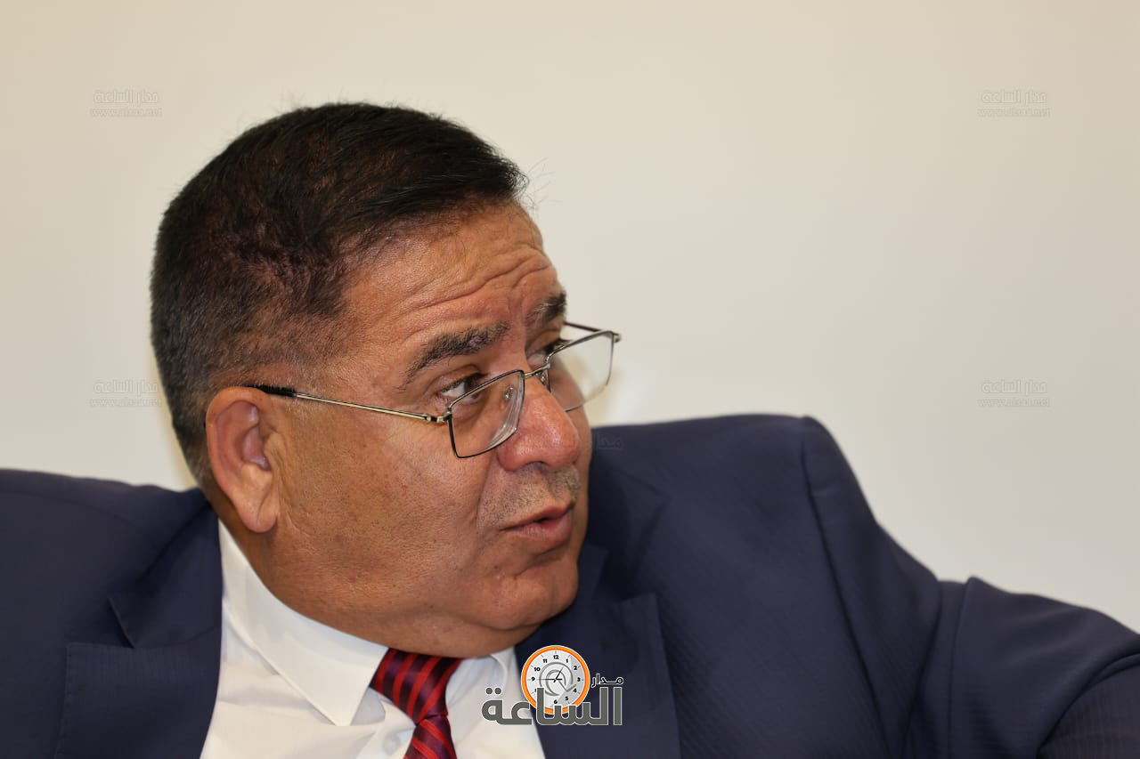 Madar Al-Saa Images 0.43121296873461457