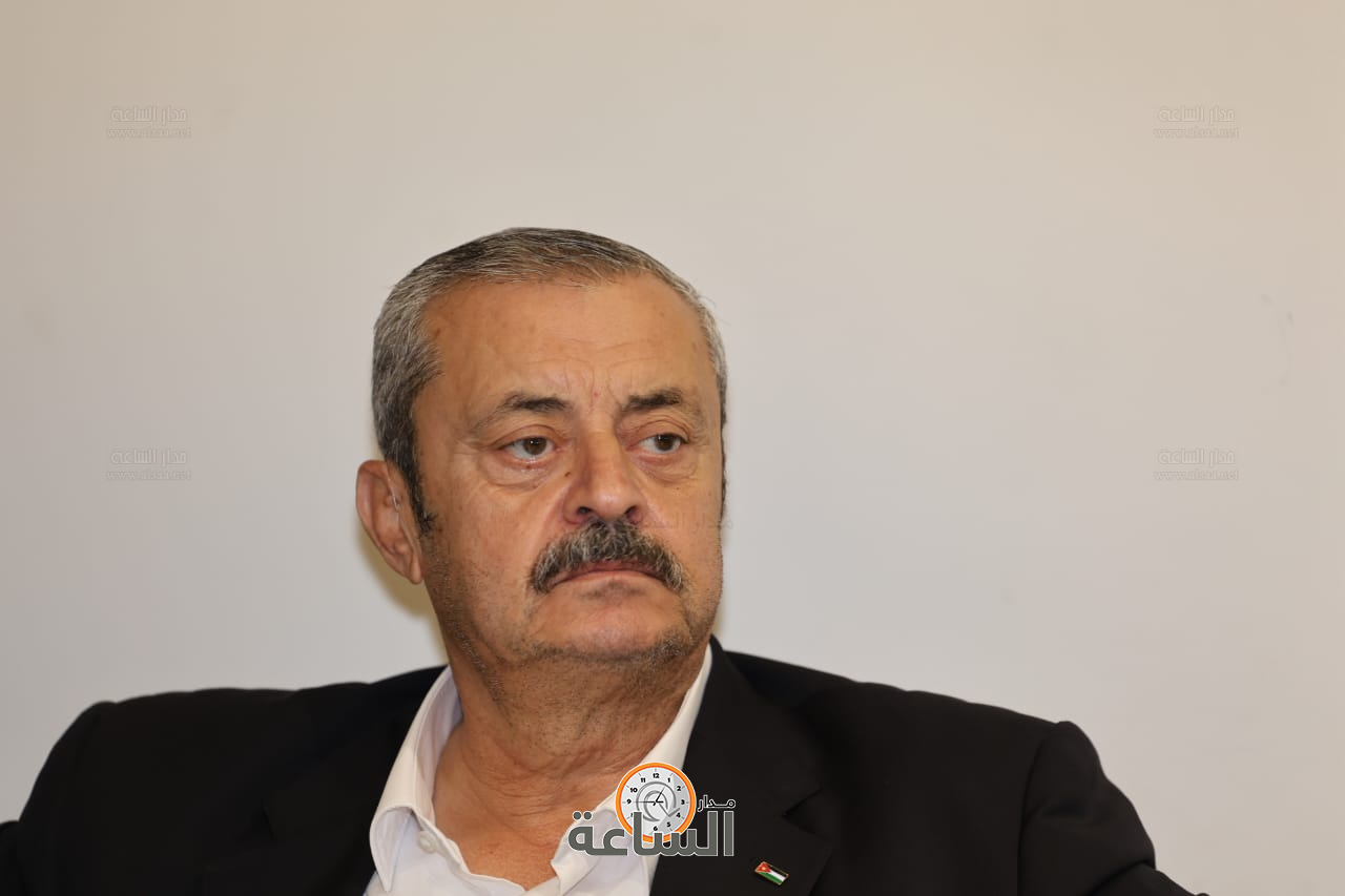 Madar Al-Saa Images 0.700721038448107