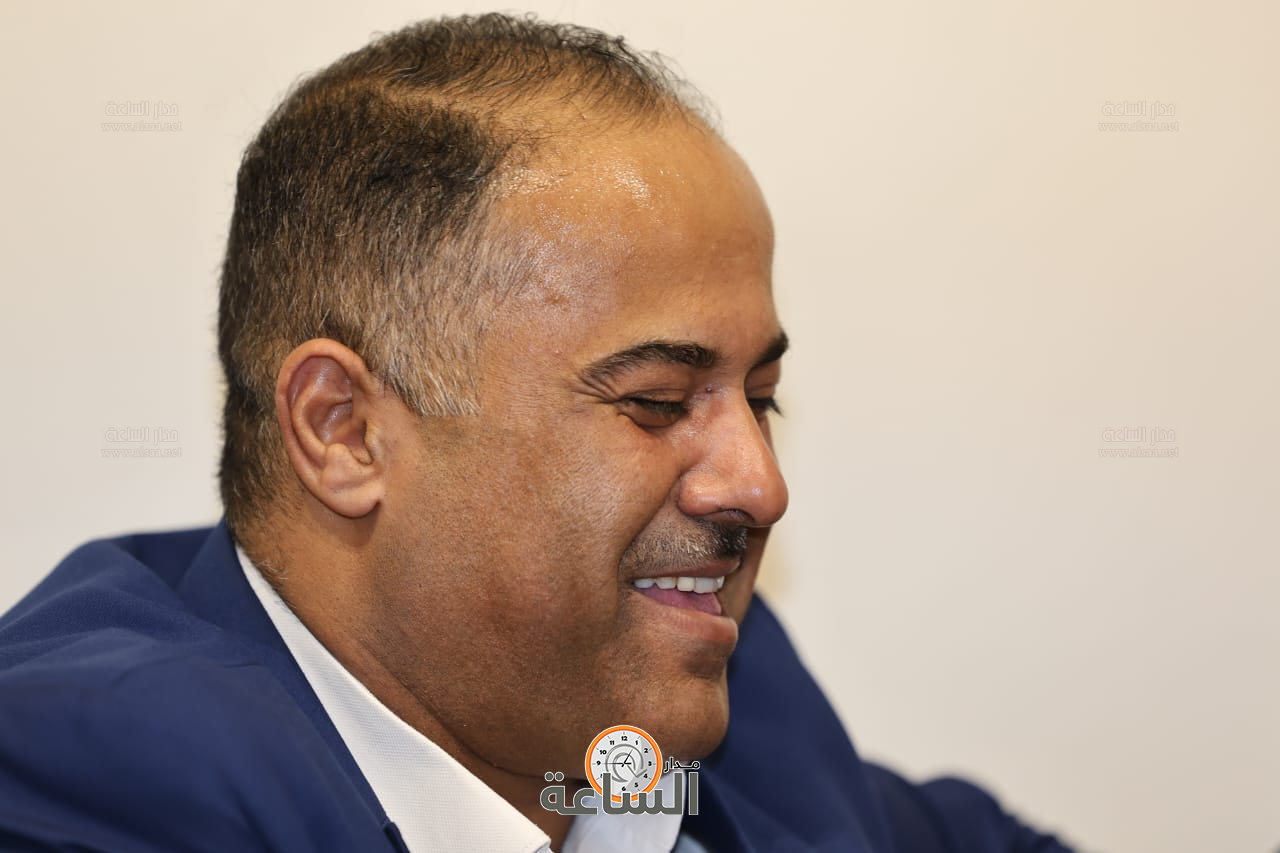 Madar Al-Saa Images 0.14183814159157937