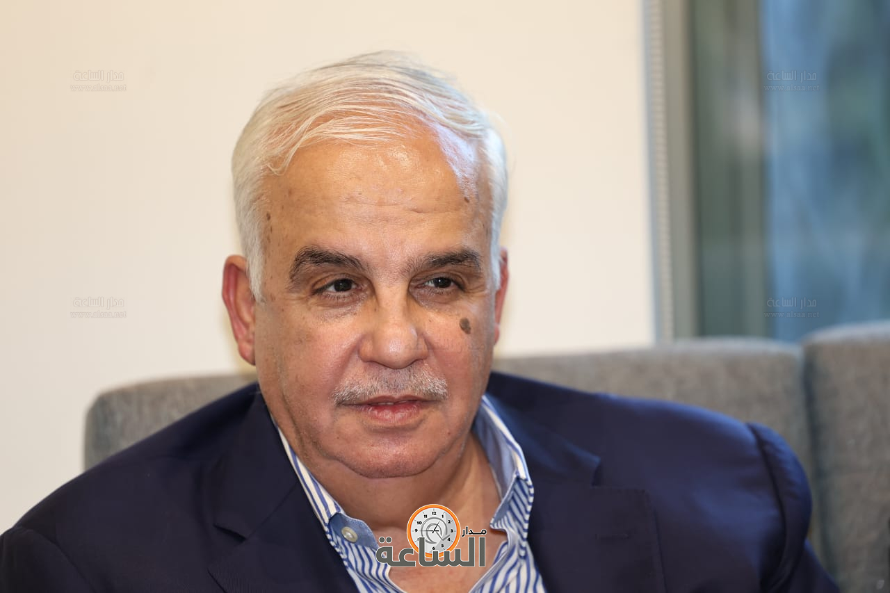 Madar Al-Saa Images 0.8653634758459873