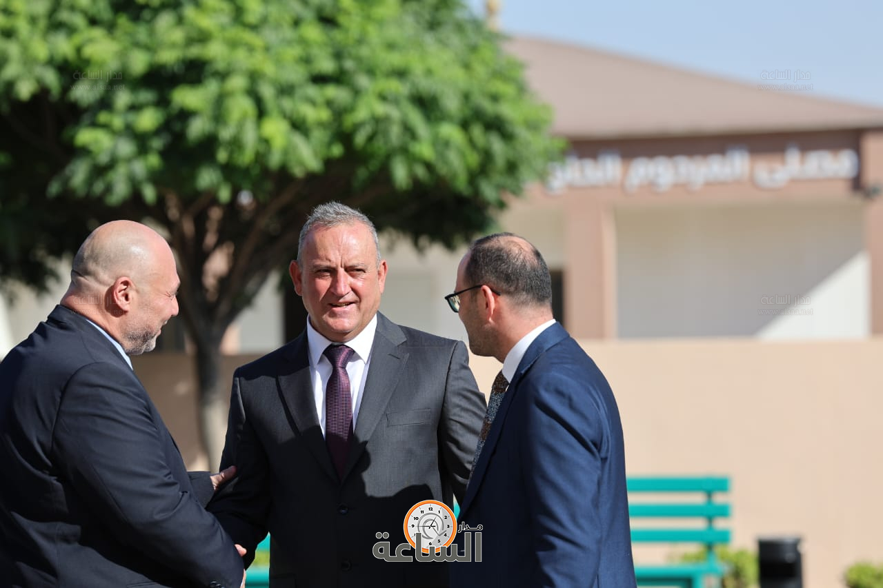 Madar Al-Saa Images 0.8643910182531628