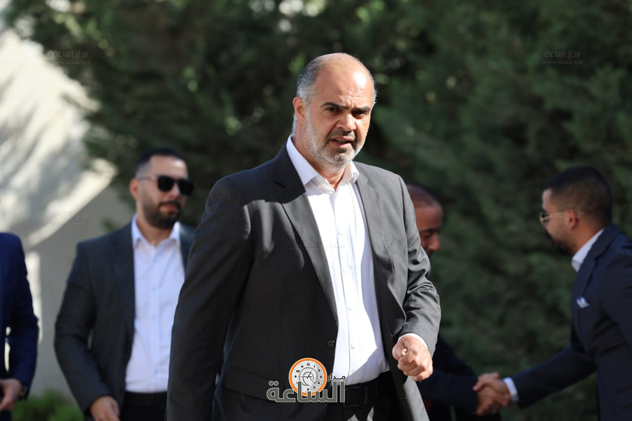 Madar Al-Saa Images 0.012479382373038916